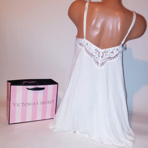 Victoria Secret Lingerie - Picture 7 of 8